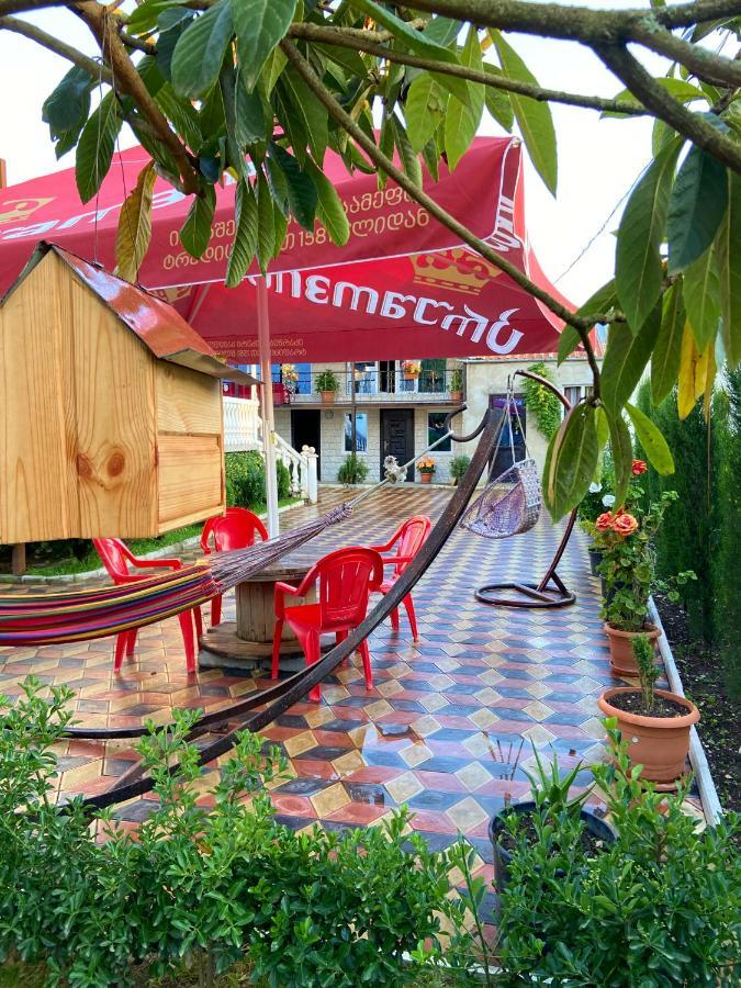 Hotel Doko Мартвили Экстерьер фото